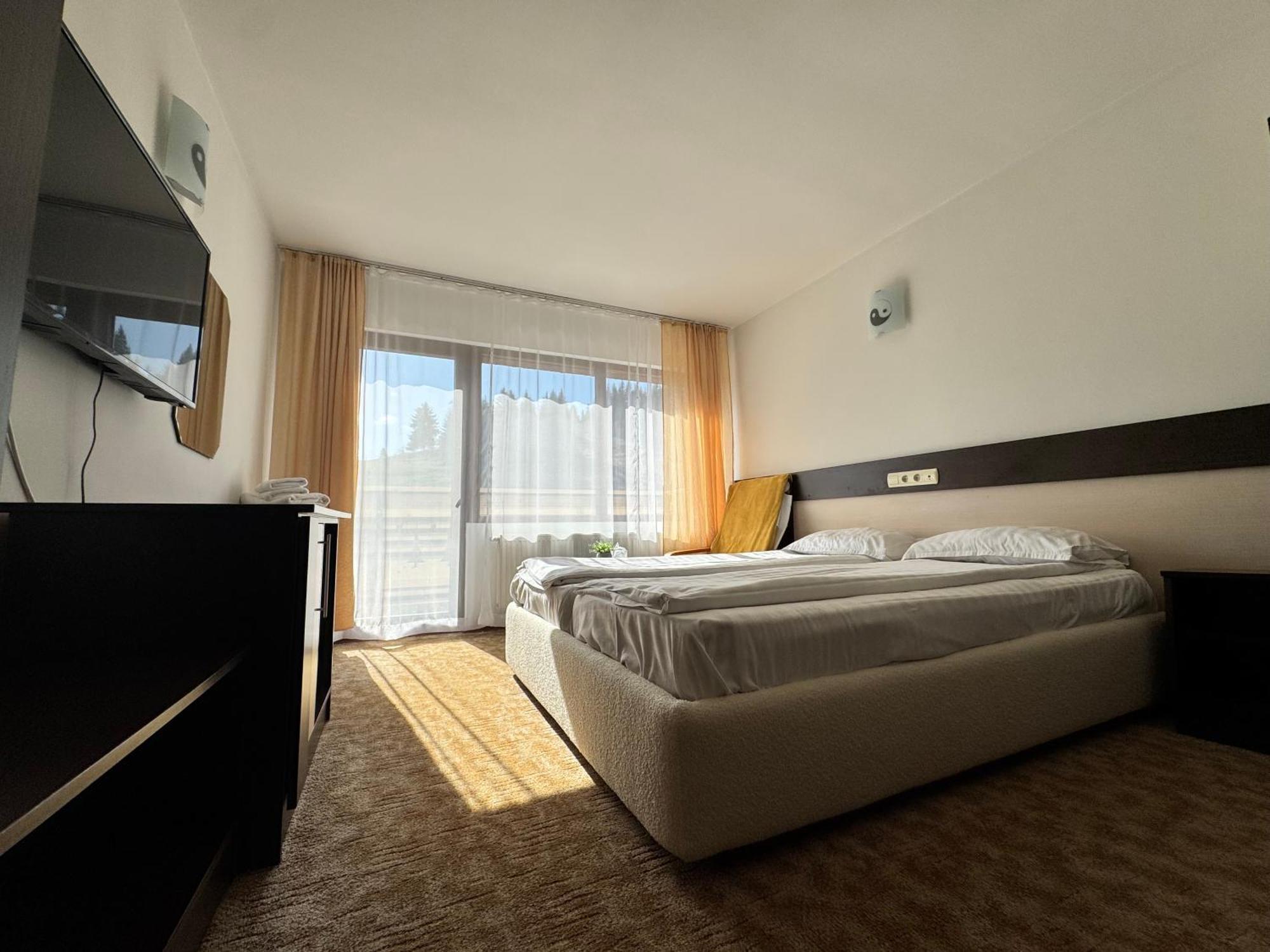 Chalet Minut Ватра-Дорней Екстер'єр фото