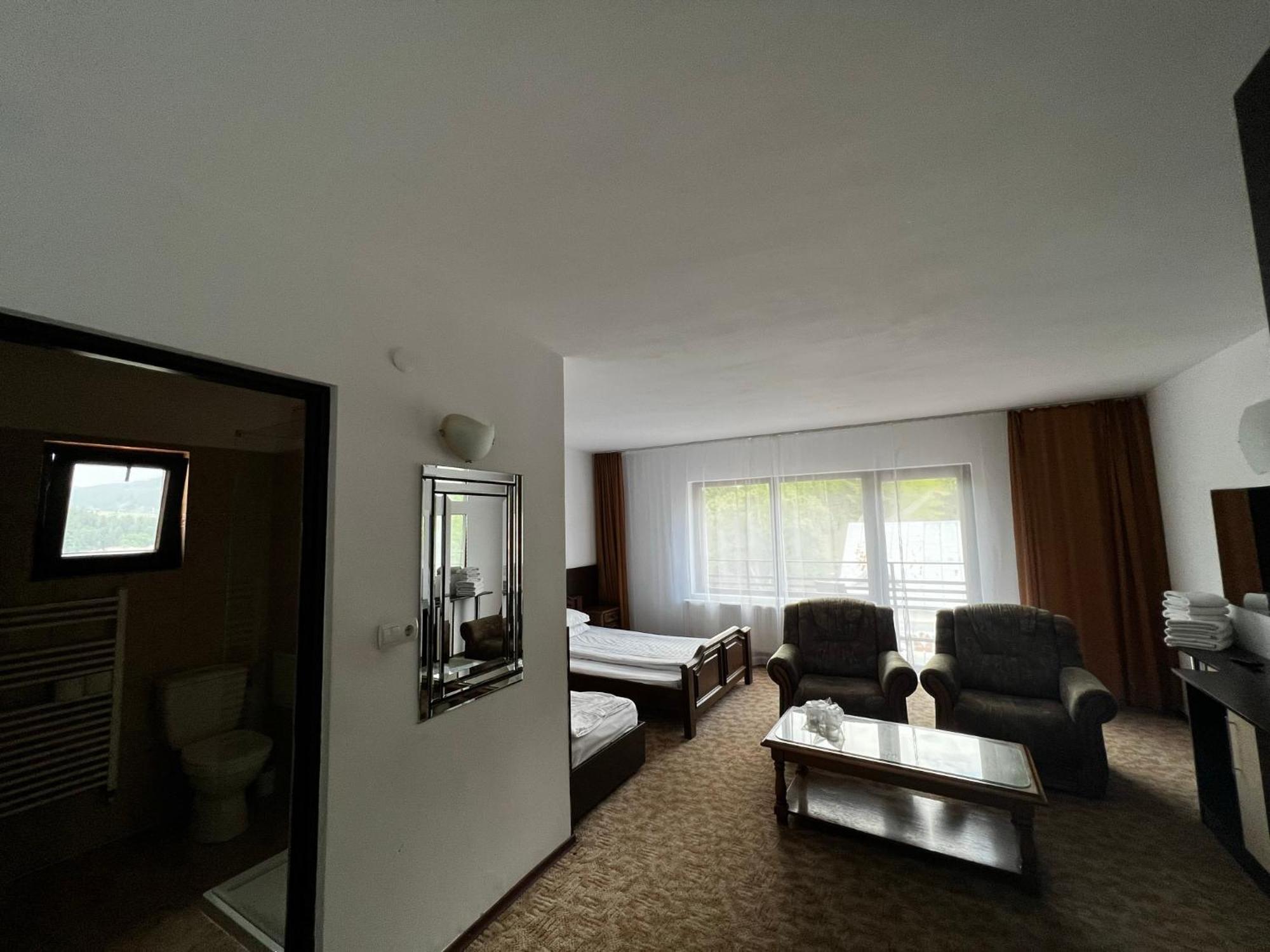 Chalet Minut Ватра-Дорней Екстер'єр фото